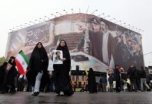 Обученные и вооруженные курды могли бы бросить вызов режиму в Иране – ученый