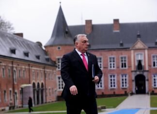 «Где делся тот Виктор?» Ющенко написал открытое письмо Орбану и запостил архивное фото