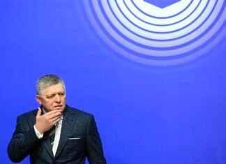 Фицо поддержал предложение премьера Бельгии дать Евросоюзу мандат на переговоры с Россией