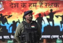 В Индии задержали шестерых украинцев по обвинению в подготовке теракта. МИД отреагировал