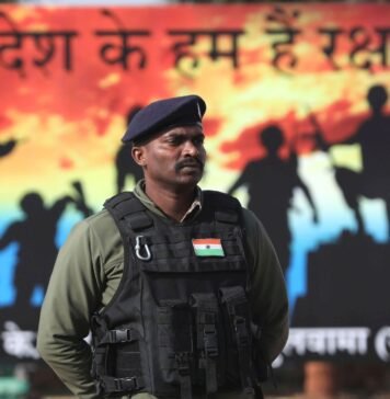 В Индии задержали шестерых украинцев по обвинению в подготовке теракта. МИД отреагировал