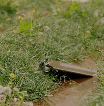 Флеш показал кадры сброса мин с «шахеда» – видео