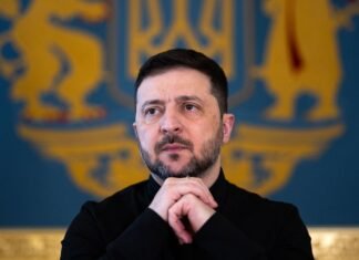 Зеленский: представители Украины два дня разговаривали с США, есть сигналы о новых обменах