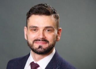 Четверо вінницьких педагогів здобули перемогу в І турі конкурсу «Учитель року – 2026»