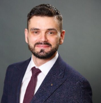 Четверо вінницьких педагогів здобули перемогу в І турі конкурсу «Учитель року – 2026»