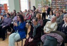 Учасники тріо «Оксамит» на творчій зустрічі співали про любов, надію та красу рідного краю