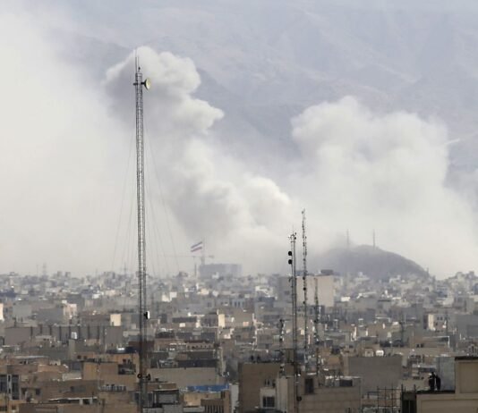 Эксперт объяснил, как один удар может свергнуть режим в Иране