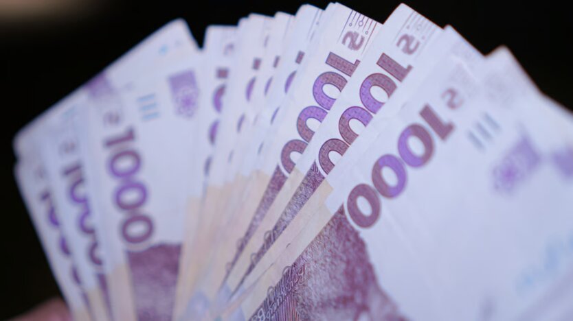 Не только стаж и зарплата: украинцам объяснили, что влияет на размер пенсии