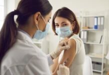 WP: В США заблокировали исследование о вакцинах от COVID-19 – связывают с политикой Кеннеди