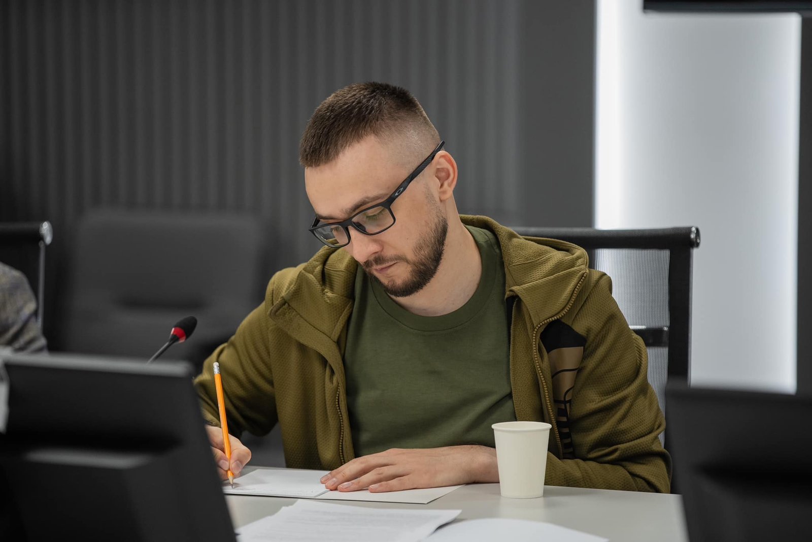 Стерненко раскритиковал механизированный штурм «Скалы» возле Покровска. Военные ответили