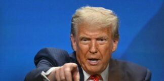 План провалился: Трамп хотел вооружить иранцев, чтобы спровоцировать новое восстание