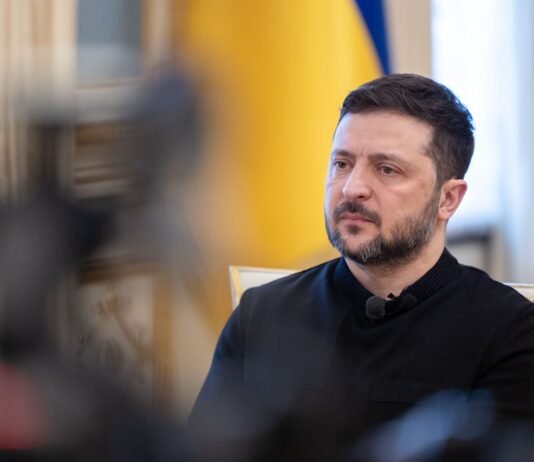 Зеленский: Стратегически, сдача Донбасса – это проигрыш