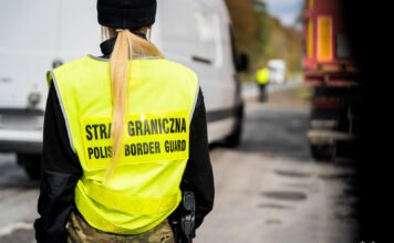 Двое украинцев хотели перевезти дюжину россиян через польско-словацкую границу