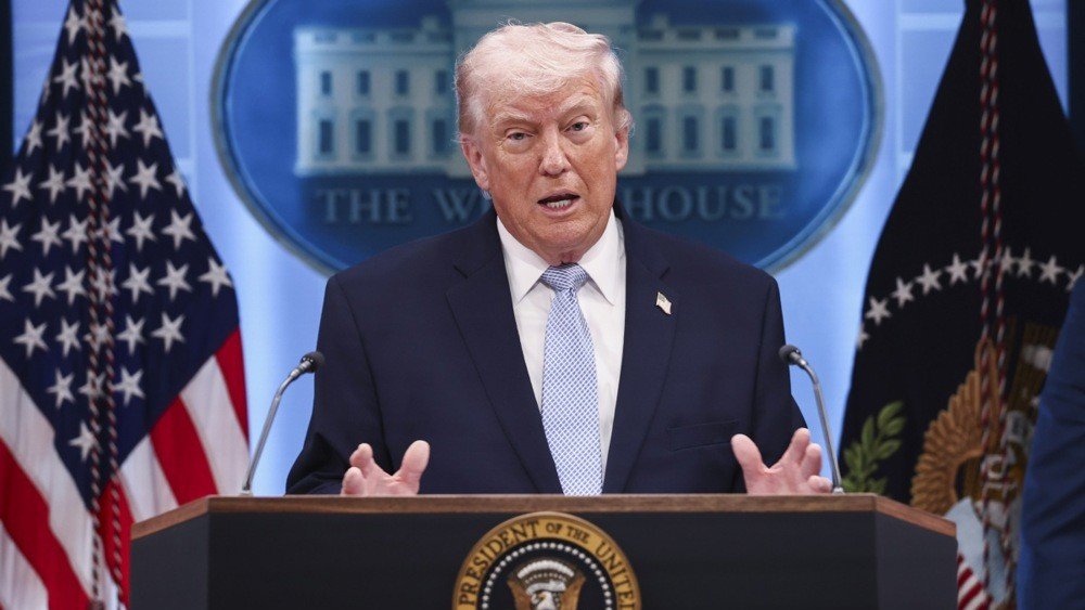 Трамп про ультиматум Ирану: Страна может исчезнуть за ночь, вероятно, уже завтра