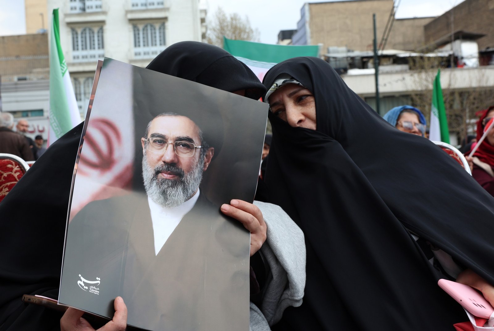 The Times: Верховный лидер Ирана находится в тяжелом состоянии и без сознания