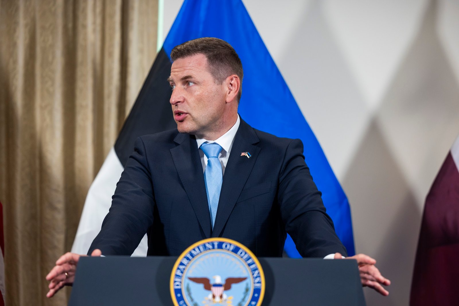 Министр обороны Эстонии уверен, что США защитят Европу в случае российского нападения