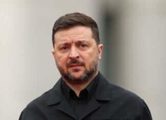 «Не заслуживает никакого смягчения санкций»: Зеленский отреагировал на ночную атаку РФ