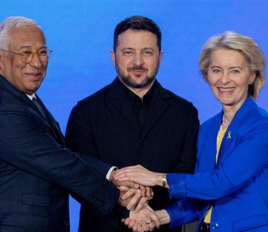 ЕС окончательно одобрил 90 млрд евро для Украины и новый пакет санкций против РФ