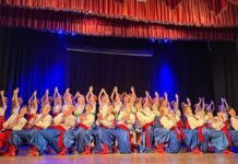 У Вінниці ансамбль «Радість» відзначив 28-річчя яскравим концертом