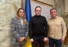 На Вінниччині оновили частину траси Р-33: роботи тривають