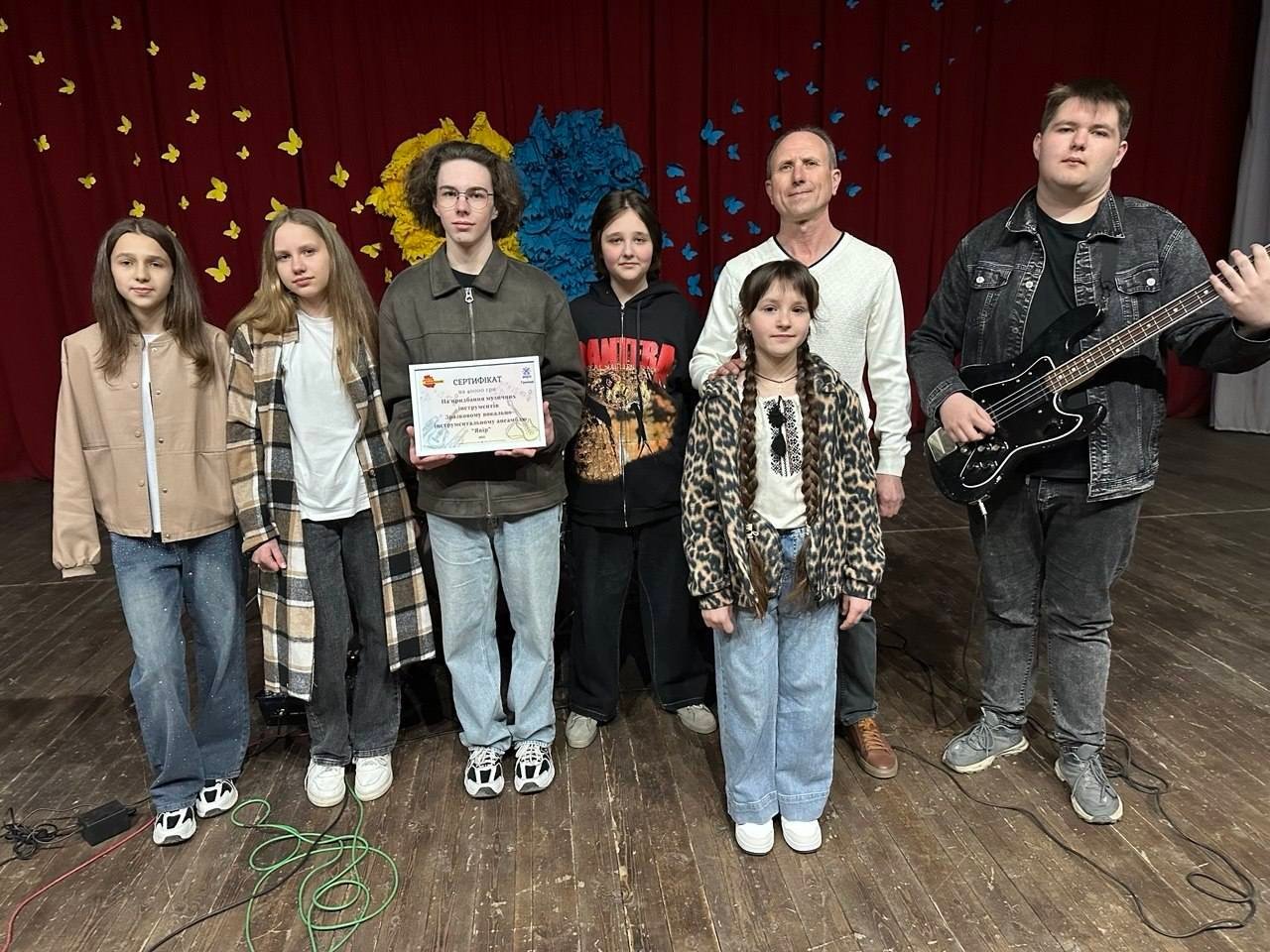 Ансамбль «Явір» на Бершадщині отримав 40 000 гривень на нові інструменти