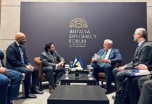 Сибига: пора снимать не только Ормузскую блокаду, но и «Орбановскую»