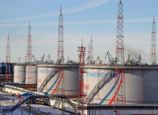 Нефтегазовые доходы Кремля рухнули вдвое: кого Путин заставит платить за войну