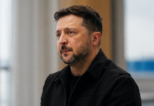 Зеленский: Если Вэнс гордится тем, что не помогает Украине — он помогает россиянам