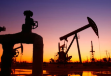 Нефтяные доходы не спасут «отца русской демократии» — Устенко