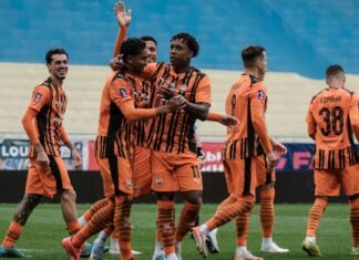 Ахметов на трибунах и магический гол в «девятку»: «Шахтер» шокировал АЗ в четвертьфинале ЛК