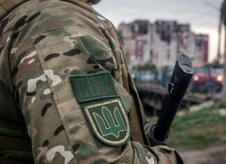 Пытал украинских пленных: СБУ разоблачила экс-главу тюрьмы на Луганщине