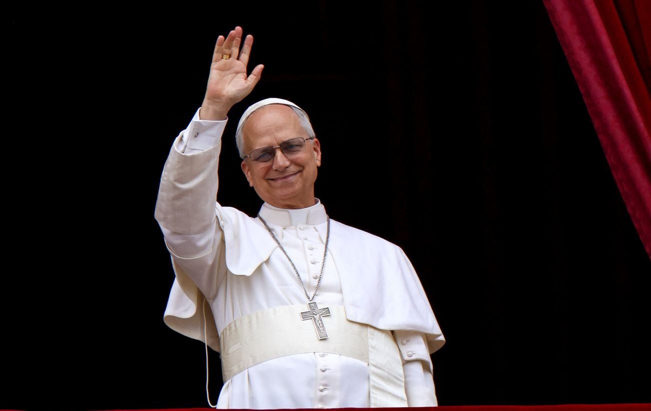 Папа Лев II заявил об отходе Католической церкви от акцента на ЛГБТ и однополые браки