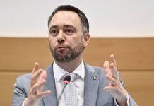 В нескольких сотнях метров упали ракеты: глава МИД Бельгии едва не попал под обстрел в Ливане