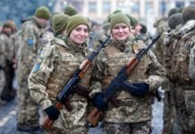 Исключение женщин с воинского учета: в Раде зарегистрировали новый законопроект