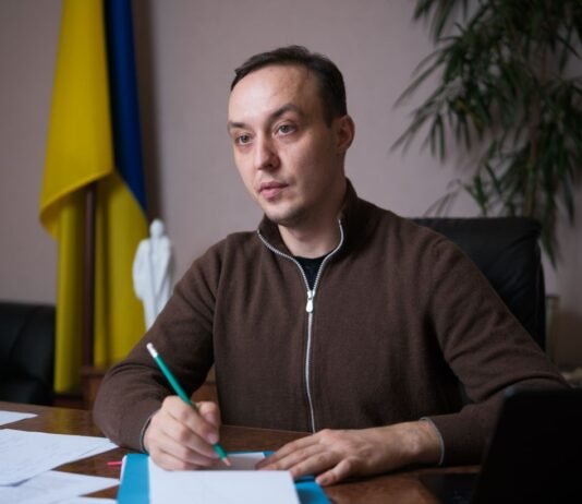 «Кинетические санкции» Украины нивелировали доходы РФ от топливного кризиса, — Власюк