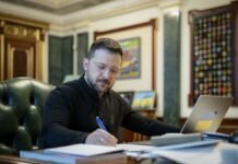 Зеленский подписал указ о правах крымскотатарского народа: что изменится