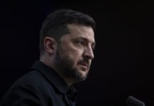 «Мы не враги»: Зеленский ответил Вэнсу на заявления о сокращении помощи США