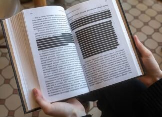 В РФ книги массово «чистят» от упоминаний о войне и ЛГБТК+, — СВРУ