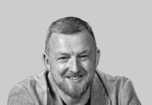 Шепот «решал» вместо реформ: дело Миндича и борьба с «внешним управлением»