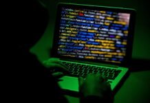 Bloomberg: Хакер РФ признал вину в кибератаках на энергетическую инфраструктуру США и Украины