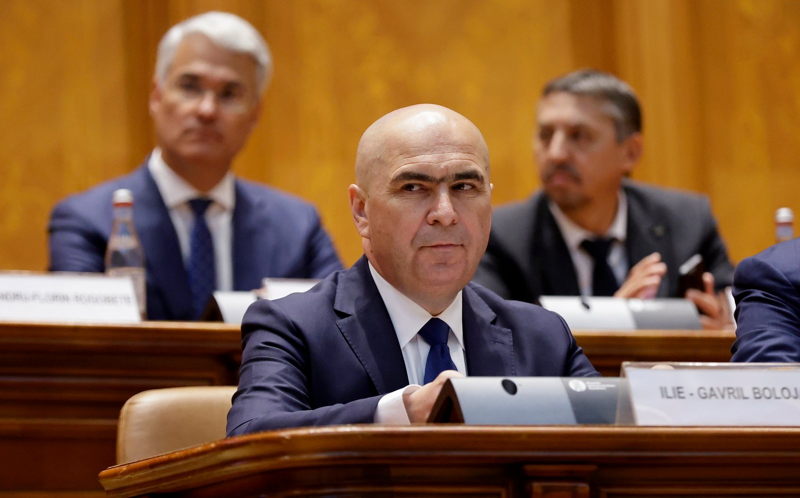 В Румынии парламент отправил в отставку проевропейское правительство