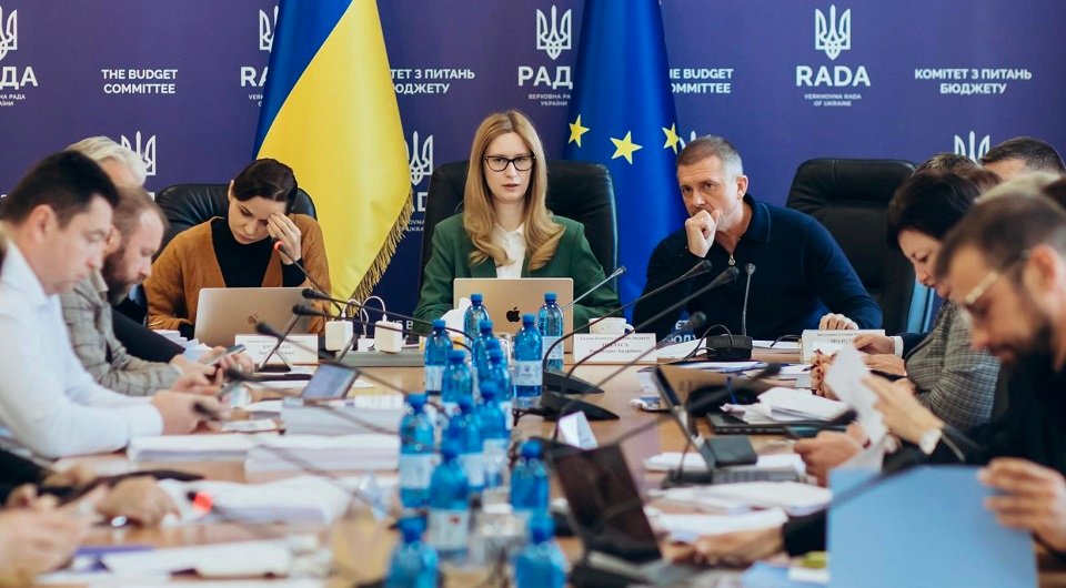Военный сбор направят исключительно на зарплаты военных