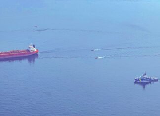 Швеция остановила нефтяной танкер Jin Hui из «теневого флота» РФ