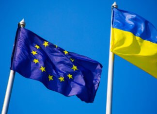 Аналітики ЄС попередили Україну про довгі переговори та «пастку» на шляху до вступу до Євросоюзу