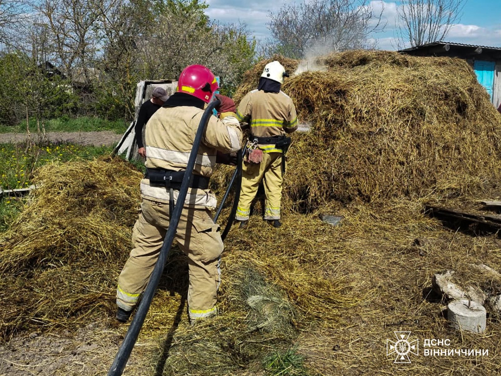 Дитячий атракціон горів у Вінниці: що відомо про пожежу