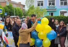 У Тульчині захисник зняв свій портрет з «Алеї Надії» після повернення з полону