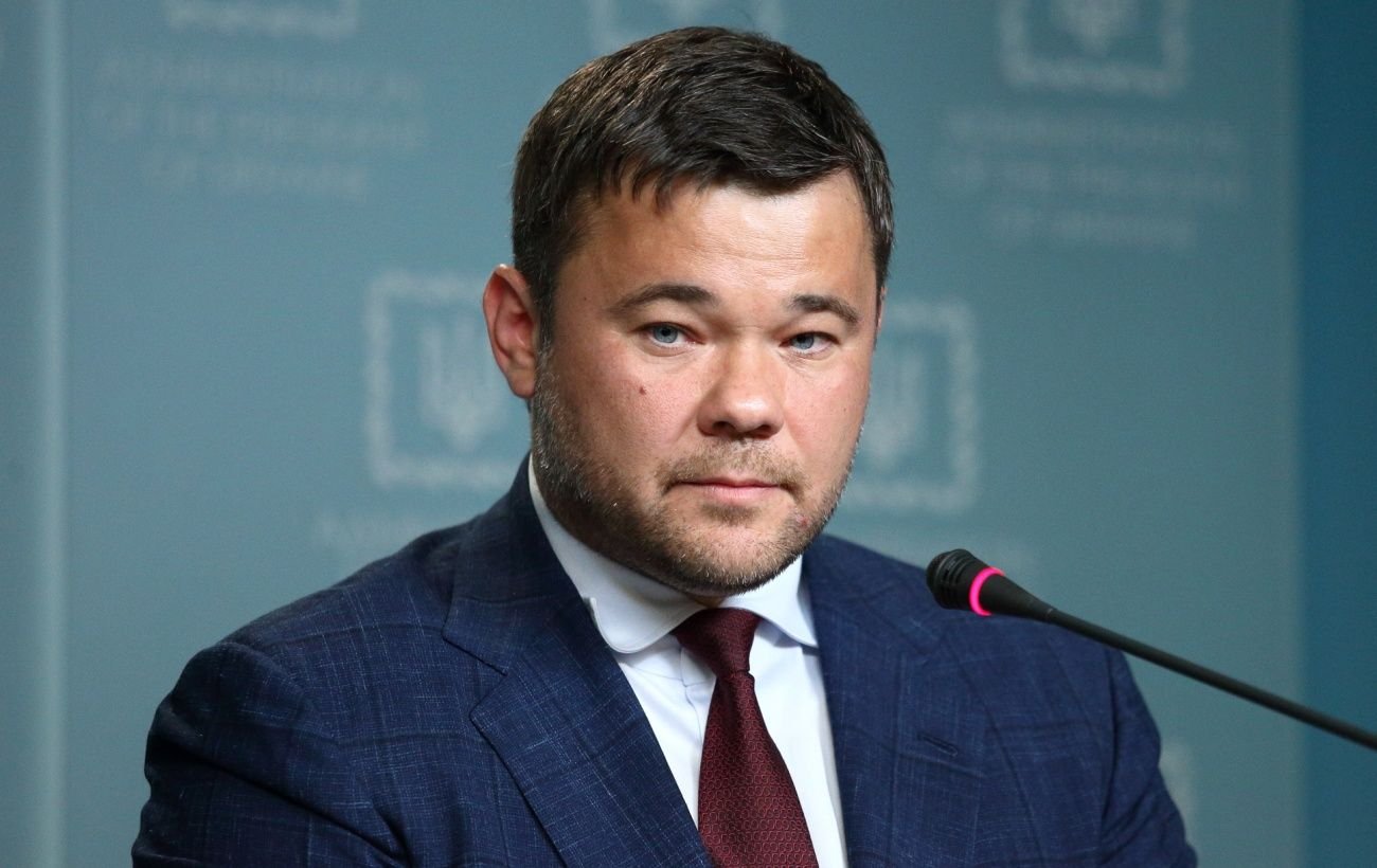 Зеленский ввел санкции против экс-главы ОП Богдана