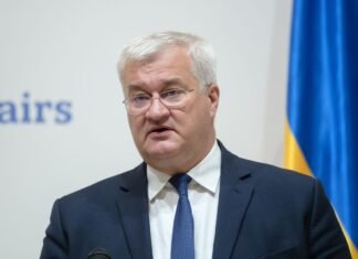 Сибига о нарушении РФ режима «тишины»: Путина волнуют парады, а не человеческие жизни