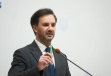 «Оговорка по Фрейду»: МИД поймало помощника Путина на лжи по поводу мира с Украиной